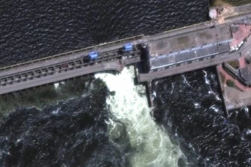 ககோவா அணை இடிந்ததில் 41 பேர் பரிதாபமாக உயிரிழப்பு!