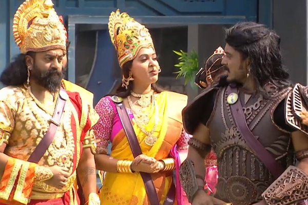 பிக் பாஸ்ல எல்லாரும் மாமா வேலை தான் பாக்குறாங்க: கொந்தளித்த முன்னாள் போட்டியாளர் | Vanitha Slams Bigg Boss Show