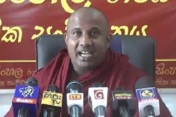 சஹ்ரானுக்கு ஏதாவது ஒரு அரசியல் கட்சி அல்லது குழு நிதியுதவி அளித்திருக்கலாம்
