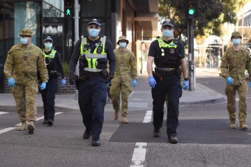 மீண்டும் பள்ளிகளை மூடி ஊரடங்கை அமுல்படுத்திய ஐரோப்பிய நாடு