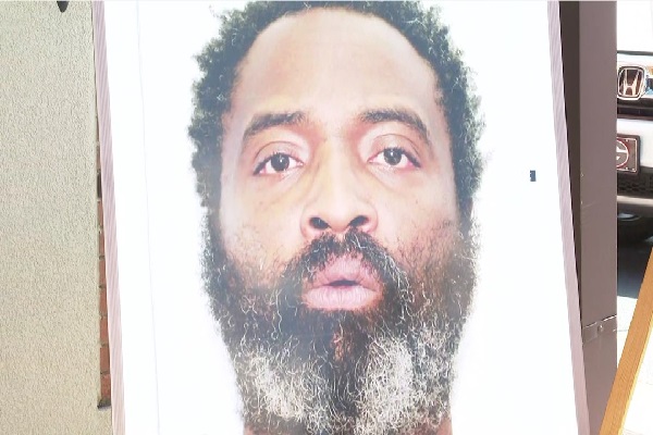 அமெரிக்காவில் தொடரும் துப்பாக்கிசூடு - நால்வர் துடிதுடித்து பலி | Mass Shooting In Small Georgia City