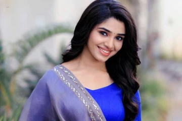 18 வயது நடிகை கீர்த்தி ஷெட்டிக்கு பிடித்த மாஸ் நடிகர் இவர் தானாம்.. அவரே கூறிவிட்டாரே