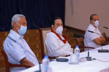 அரச பொசன் விழா தொடர்பில் பிரதமர் வழங்கியுள்ள ஆலோசனை