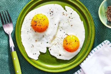 முட்டை சாப்பிடுவதால் என்னென்ன பிரச்சனைகள் ஏற்படும்? அவசியம் தெரிஞ்சிகோங்க!