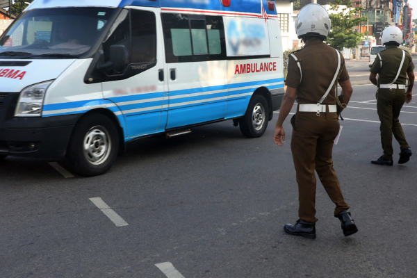 கணவருடன் வாக்குவாதம்; மருமகளைக் கத்தியால் குத்திய மாமியார் | Mother In Law Stabbed Daughter In Law Anuradhapura
