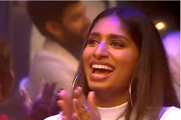 பிக் பாஸில் இருந்து இலங்கை பெண் வெளியேறுகின்றாரா? நாளை ஏற்பட போகும் அதிரடி திருப்பம்