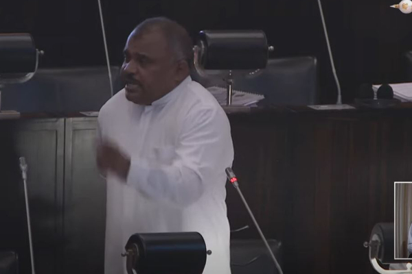 பட்டினியால் மக்கள் சாவடைந்தாலும், தமிழர்களுக்கு எதிரான போக்கை அரசாங்கம் கைவிடாது! நாடாளுமன்றில் கஜேந்திரன்! | Parliment Session For Economic And Political