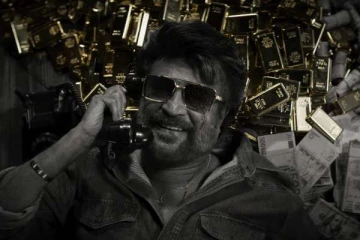 கூலி படத்தில் இணையும் முன்னணி பாலிவுட் ஹீரோ? 30 வருடம் கழித்து இணையும் கூட்டணி