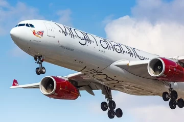 புறப்பட்ட சிறிது நேரத்தில் அவசரமாக பிரித்தானியாவுக்கே திரும்பிய விமானம்: ஒரு வேடிக்கை செய்தி