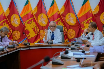 கிழக்கு மாகாண இந்திய உதவி திட்டம் தொடர்பில் மீளாய்வு கலந்துரையாடல்