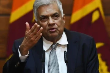 ජනපති හදිසියේම ආරක්ෂක ප්‍රධානීන් හමුවෙයි