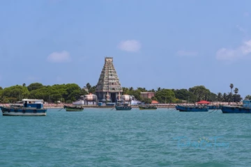 சீரற்ற காலநிலை ; நயினாதீவு - குறிகாட்டுவான் படகு சேவை நேர மாற்றம்