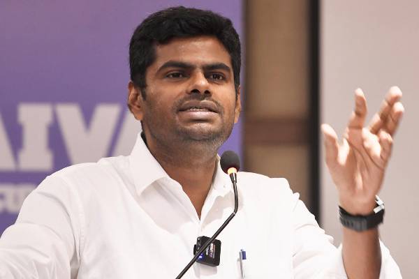 இந்த அற்ப அரசியலை பேரன் காலத்திலாவது நிறுத்தனும் - திமுகவை சாடிய அண்ணாமலை | Annamalai Slams Dmk For Family Politics இந்த அற்ப அரசியலை பேரன் காலத்திலாவது நிறுத்தனும் - திமுகவை சாடிய அண்ணாமலை | Annamalai Slams Dmk For Family Politics