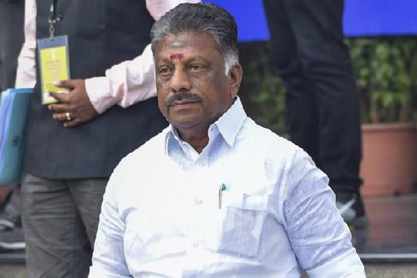 அதிமுக வட்டாரத்தில் திடீர் பரபரப்பு: எடப்பாடி பழனிசாமி எடுத்துள்ள முக்கிய முடிவு! | Aiadmk Edappadi Palaniswami Decided Quit Politics