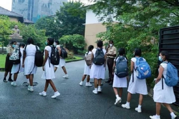 ஆயிரம் தேசிய பாடசாலை திட்டம் தோல்வி