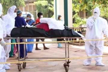 தமிழகத்தில் ஒரே நாளில் 486 பேர் மரணம்.. 31,079 பேருக்கு கொரோனா உறுதி!