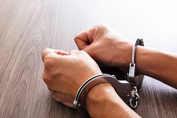கோவையில் ஒரு கொடூரம்.., கள்ளக்காதலனுடன் சேர்ந்து வாழ 4 வயது குழந்தையை கொன்ற தாய் | Mother Kills 4 Year Old Child Extramarital Affair