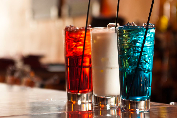 மதுபான விருந்தில்  ஏற்பட்ட விபரீதம் | A Mishap At A Drinking Party
