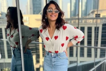 அஜித்தின் விடாமுயற்சி படத்தில் நடித்துள்ள ரெஜினாவின் சில அழகிய போட்டோஸ்