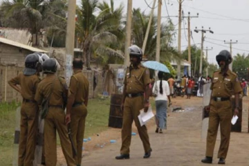 யாழில் பொலிஸார் மேற்கொண்ட திடீர் சுற்றிவளைப்பு!