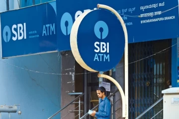 உங்களுக்கே தெரியாமல் பேங்க் கணக்கில் ரூ.295 எடுக்குறாங்களா? இதை தெரிஞ்சுக்கோங்க..