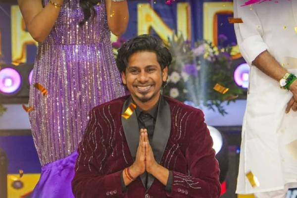 10 வருட காதலி செஞ்ச தியாகம்! மனம் திறந்த இலங்கை பாடகர் சரிகமப சபேசன் | Saregamapa Flame Sapesan Interview Goes Viral 10 வருட காதலி செஞ்ச தியாகம்! மனம் திறந்த இலங்கை பாடகர் சரிகமப சபேசன் | Saregamapa Flame Sapesan Interview Goes Viral