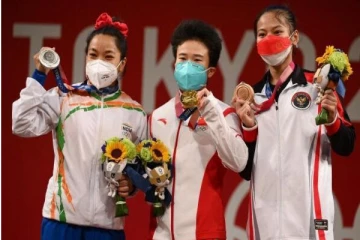 ஒலிம்பிக்கில் இந்தியா தங்கம் வெல்ல வாய்ப்பு! ஊக்க மருந்து சோதனைக்கு உட்படுத்தப்படும் சீனா வீராங்கனை