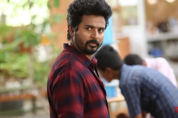 நம்ம ஊரில் ஹீரோயின்களே இல்லையா.. சிவகார்த்திகேயன் செஞ்ச காரியத்தை பாருங்க