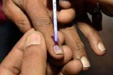 94 வயதிலும் ஜனநாயக கடமையை முடித்து உயிரை விட்ட மூதாட்டி