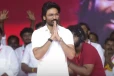 விஜய் ரூட்டை அப்படியே பின்பற்றும் தனுஷ்.. அரசியல் என்ட்ரிக்கு எடுத்த முதல் படி