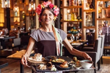 ரஷ்யாவில் உணவகங்கள், விடுதிகளுக்கு  விதிக்கப்பட்டிருந்த குறியீடு ரத்து