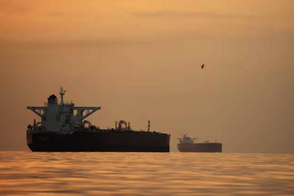 டூஸ்கா கப்பல் மீதான அமெரிக்காவின் தாக்குதல்: ஐநாவிற்கு ஈரான் அனுப்பிய அவசரக் கடிதம் | Iran Condemns Us For Piracy In Sea Of Oman