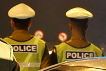 வெளிநாடு சென்ற மனைவியை வரவழைக்க கணவன் செய்த மோசமான காரியம்