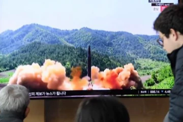 උතුරු කොරියාව අලුතින්ම කළ අත් හදා බැලීම.