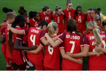 கனடிய மகளிர் கால்பந்தாட்ட அணி ஒலிம்பிக் போட்டியில் தோல்வி