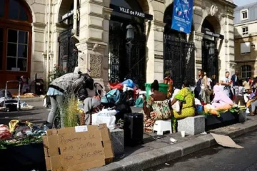 பாரிஸில் கோலாகலமாக தொடங்கிய ஒலிம்பிக்... சாலையோரம் வசித்த மக்களுக்கு நேர்ந்த நிலை!