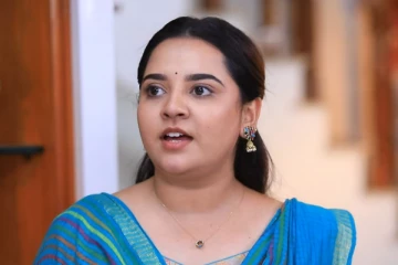 இனியா செய்த விஷயத்தால் மாமனார் குடும்பம் ஓட்டம்.. பாக்கியலட்சுமி சீரியலில் இன்று