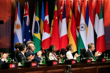 ஜீ 20 மாநாட்டில் விட்டுக்கொடுக்காத வல்லரசுகள்!