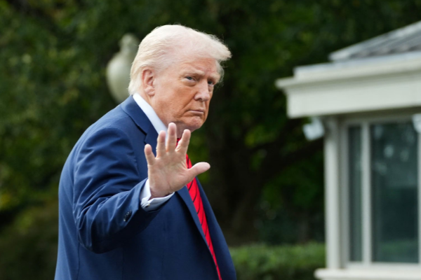 வைத்தியசாலைக்கு சென்றதற்கான காரணத்தை வெளியிட்ட ட்ரம்ப் | Donald Trump Hospital Visit Mri Scan News வைத்தியசாலைக்கு சென்றதற்கான காரணத்தை வெளியிட்ட ட்ரம்ப் | Donald Trump Hospital Visit Mri Scan News