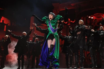 அமெரிக்க பிரபல பாப் பாடகி நிகழ்ச்சிக்கு வெடிகுண்டு மிரட்டல்!