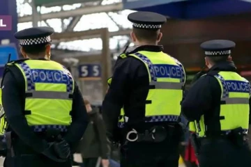 ஃபிரீசரில் இந்தவரின் உடலை 2 ஆண்டுகள் மறைத்து வைத்த பிரித்தானியர்! வெளியான அதிர்ச்சி காரணம்