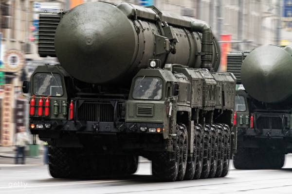 புதிய அணு ஆயுதக் கட்டுப்பாட்டு ஒப்பந்தம்: பிரித்தானியா, பிரான்ஸையும் சேர்க்க ரஷ்யா கோரிக்கை | Paris London Included In Any New