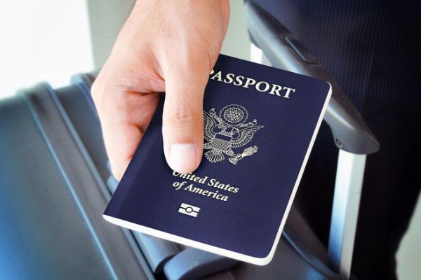 உலகின் சக்தி வாய்ந்த பாஸ்போர்ட்; 7 ஆண்டுகளாக முதலிடம் வகிக்கும் UAE - இந்தியாவின் நிலை? | 2025 World Strongest Passport Uae Tops India Rank உலகின் சக்தி வாய்ந்த பாஸ்போர்ட்; 7 ஆண்டுகளாக முதலிடம் வகிக்கும் UAE - இந்தியாவின் நிலை? | 2025 World Strongest Passport Uae Tops India Rank