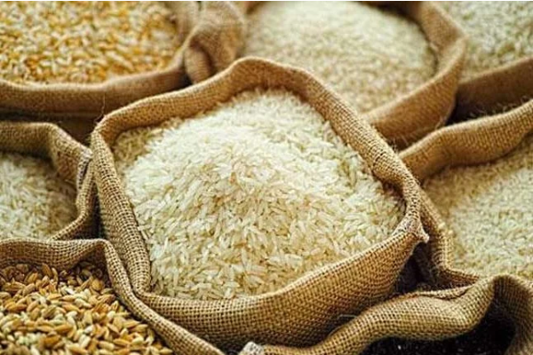 கூடுதல் விலைக்கு அரிசி விற்பனை செய்த 100 வர்த்தக நிலையங்களுக்கு எதிராக வழக்கு | Selling Rice At An Additional Price