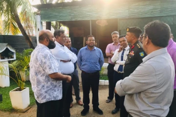 நிந்தவூரில் இராணுவ முகாமை அகற்றுவதற்கான நடவடிக்கை (photos)