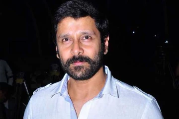 நீண்ட இடைவேளைக்கு பிறகு படங்கள் குறித்து நடிகர் விக்ரம் போட்ட சூப்பர் பதிவு...