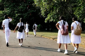 நாடளாவிய ரீதியில் பாடசாலைகளில் இன்று முதல் புதிய நடைமுறை