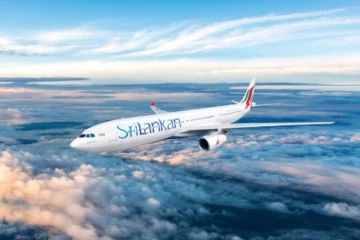 கொழும்பு வந்த லண்டன் விமானத்தில் ஏற்பட்ட பரபரப்பு - ஹீரோவாக செயற்பட்ட விமானி தொடர்பான தகவல்