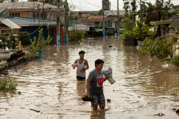 பிலிப்பைன்ஸில் டிராமி புயலால் 26 பேர் உயிரிழப்பு