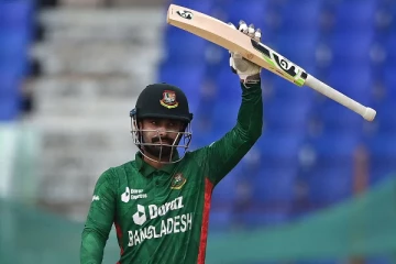 17 ஓவரில் 202 ஓட்டங்கள்! சிக்ஸர், பவுண்டரிகளை தெறிக்கவிட்ட அணி